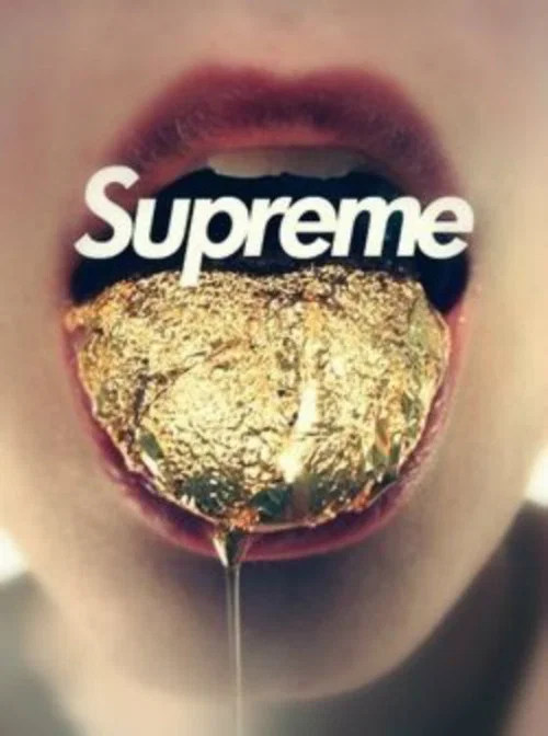 Supreme постер