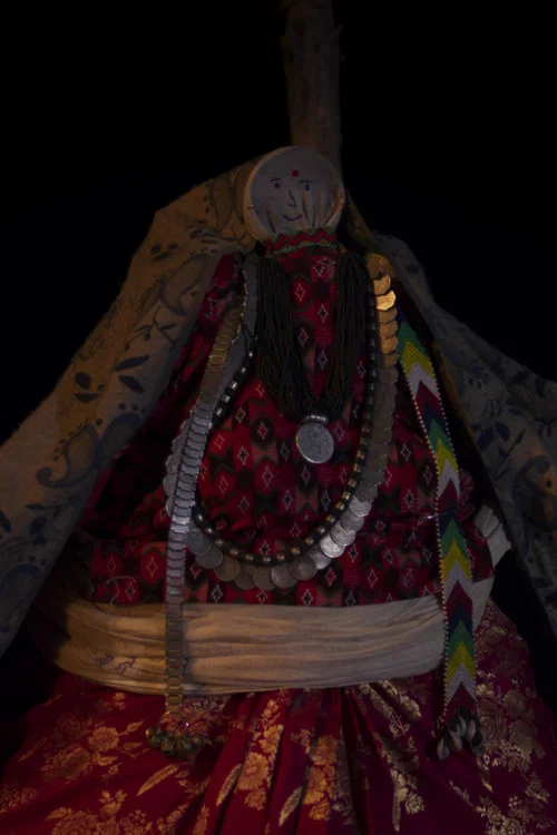 चुःम्फा - A Doll Under the Basket постер