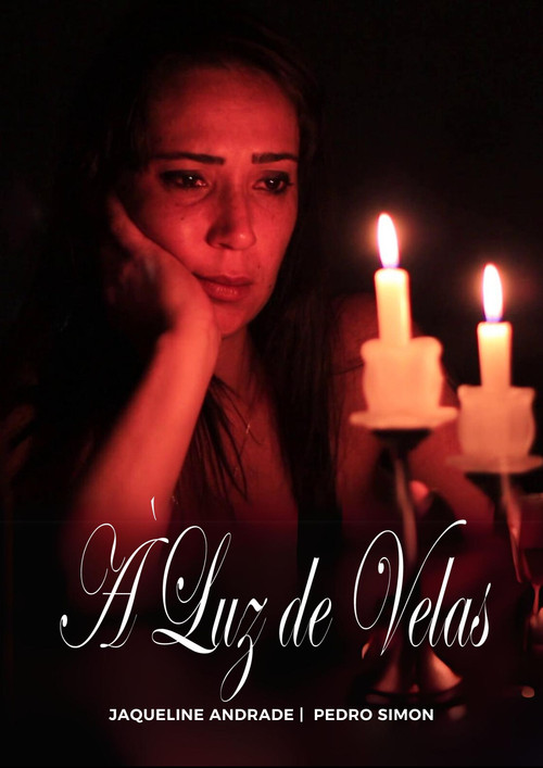 À LUZ DE VELAS постер