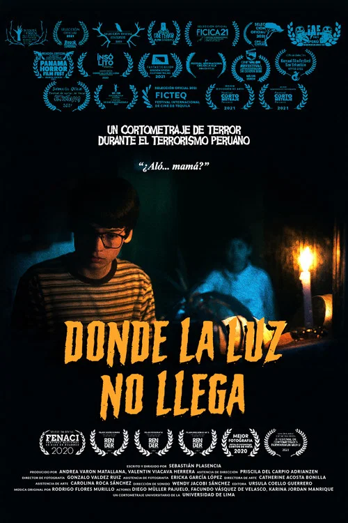 Donde La Luz No Llega постер