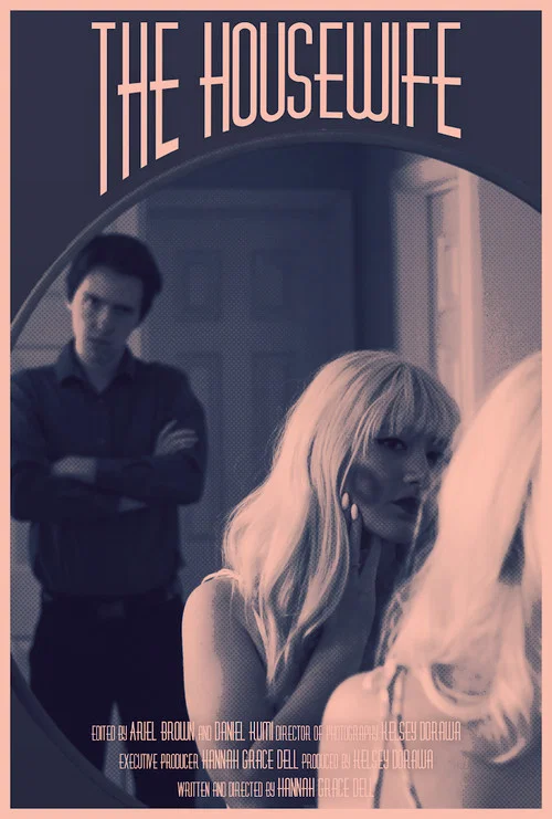 The Housewife постер