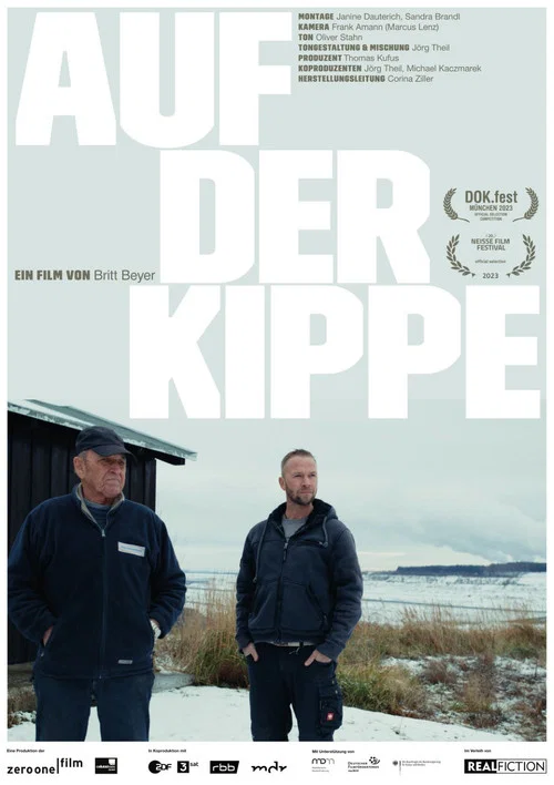 Auf der Kippe постер
